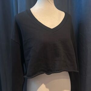 ⭐️SALE⭐️ BP. Oversized Black Cropped V-Neck Long Sleeve Sweatshirt Medium NWOT